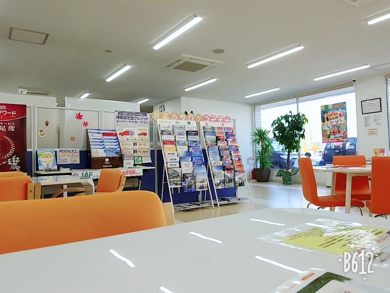 カーセブン福岡鶴田店