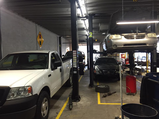 Used Car Dealer «Royal Auto Group (Sales & Service)», reviews and photos, 1617 E Jefferson St, Phoenix, AZ 85034, USA