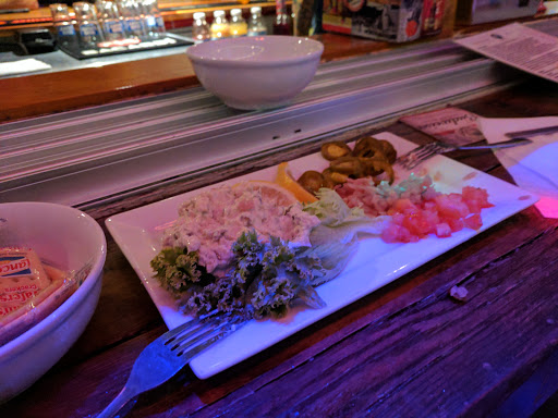 Bar & Grill «The Inlet Grill», reviews and photos, 110 S Ocean Dr, Fort Pierce, FL 34949, USA