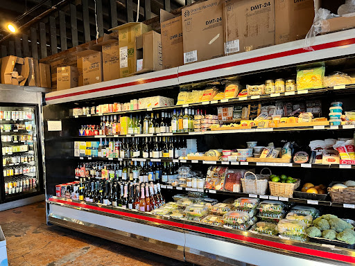 Butcher Shop «Oakhurst Market», reviews and photos, 650 East Lake Dr, Decatur, GA 30030, USA