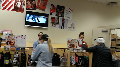 Shoe Store «DSW Designer Shoe Warehouse», reviews and photos, 16920 SW 72nd Ave, Tigard, OR 97224, USA