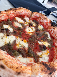 Pizza du Restaurant Les Grandes Halles du Vieux-Port à Marseille - n°16