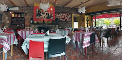 El Molino La Falda Casa Restaurante Reservas WhatsApp +5493548423270
