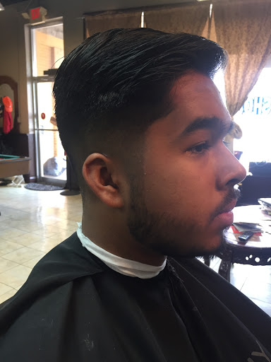 Barber Shop «Golden Star Barber Shop», reviews and photos, 3300 Nolensville Pike, Nashville, TN 37211, USA