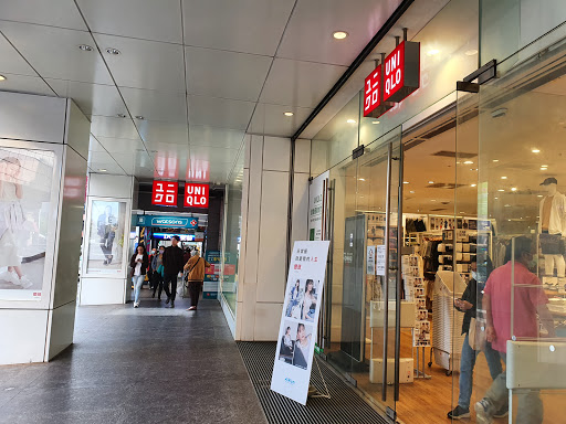 Stores to buy women's sweatshirts Taipei