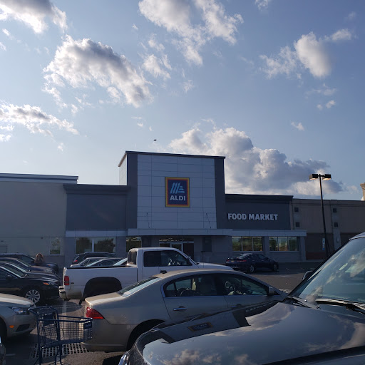 Supermarket «Aldi Store», reviews and photos, 3201 Rte 9 S A, Rio Grande, NJ 08242, USA