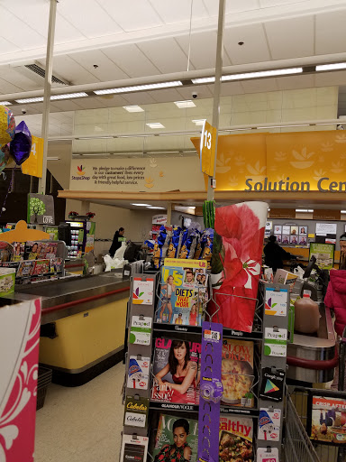 Grocery Store «Stop & Shop», reviews and photos, 44 Fenn Rd, Newington, CT 06111, USA