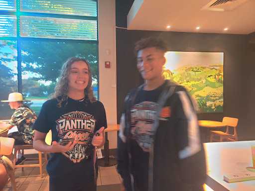 Coffee Shop «Starbucks», reviews and photos, 2750 US-34, Oswego, IL 60543, USA