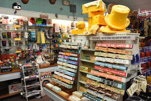 Gift Shop «Geneva Gifts», reviews and photos, 150 Broad St, Lake Geneva, WI 53147, USA