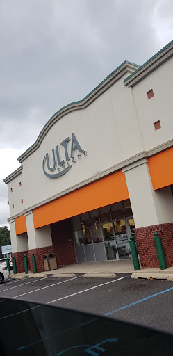 Shopping Mall «Willow Ridge Shopping Center», reviews and photos, 710 NJ-73, Marlton, NJ 08053, USA