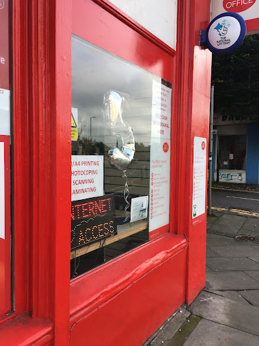 Comments and reviews of Dundee Street Post Office