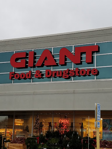 Grocery Store «Giant Food Stores», reviews and photos, 328 Church St, Danville, PA 17821, USA