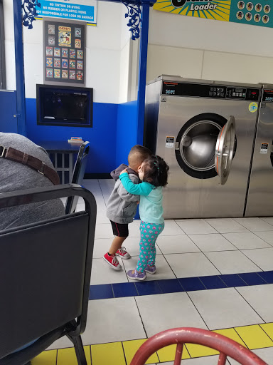 Laundromat «Spin Cycle of Long Beach», reviews and photos, 715 Termino Ave, Long Beach, CA 90804, USA