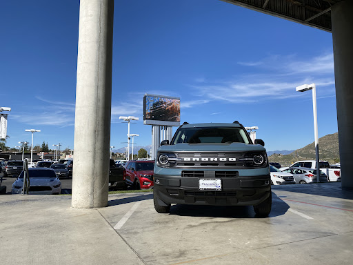 Ford Dealer «Raceway Ford», reviews and photos, 5900 Sycamore Canyon Blvd, Riverside, CA 92507, USA