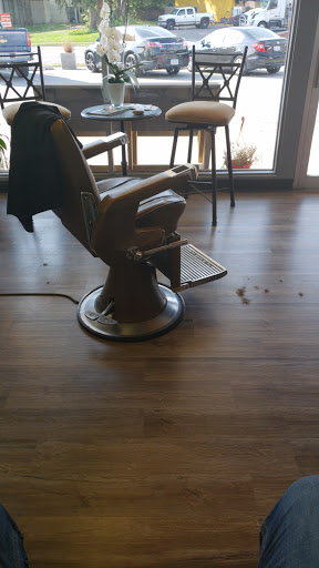 Barber Shop «Hickman Barber Shop», reviews and photos, 5707 Hickman Rd, Des Moines, IA 50310, USA