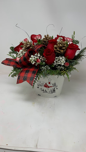 Florist «Pretty Petals Floral Boutique», reviews and photos, 2932 Hillcrest Dr, San Antonio, TX 78201, USA