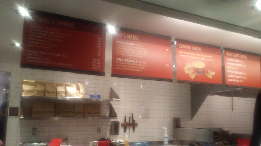 Mexican Restaurant «Chipotle Mexican Grill», reviews and photos, 129 Marshall St, Syracuse, NY 13210, USA