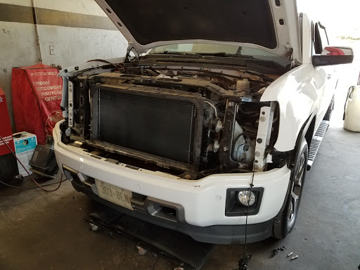 Auto Repair Shop «Big Mechanic», reviews and photos, 4946 Gall Blvd, Zephyrhills, FL 33542, USA