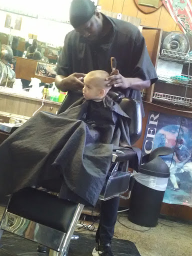 Barber Shop «PlayboysZ Barber Shop», reviews and photos, 1947 W Cass St, Tampa, FL 33606, USA