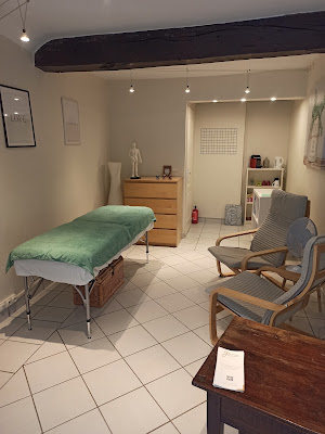 Ghislaine IAFRATE EI - Kinésiologue certifiée - Réflexologue certifiée - GI AMAGI à Vienne