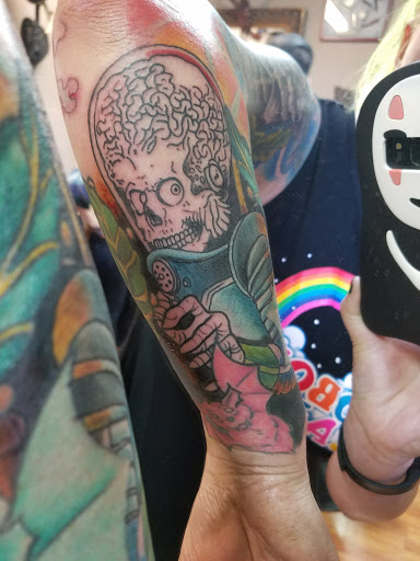 Tattoo Shop «Dixie Station Tattoo & Piercing», reviews and photos, 902 E Reynolds St, Plant City, FL 33563, USA