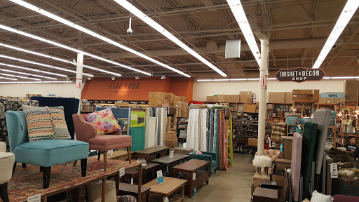 Furniture Store «Cost Plus World Market», reviews and photos, 2155 W 22nd St #500, Oak Brook, IL 60523, USA