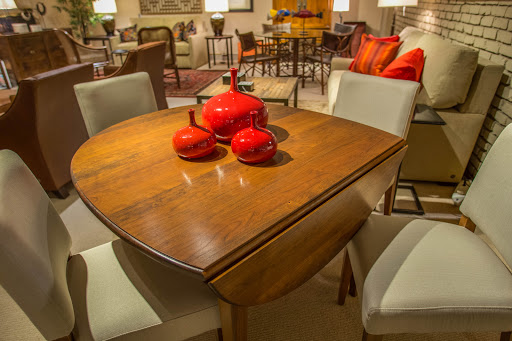 Furniture Store «Del-Teet Furniture Inc», reviews and photos, 10308 NE 10th St, Bellevue, WA 98004, USA