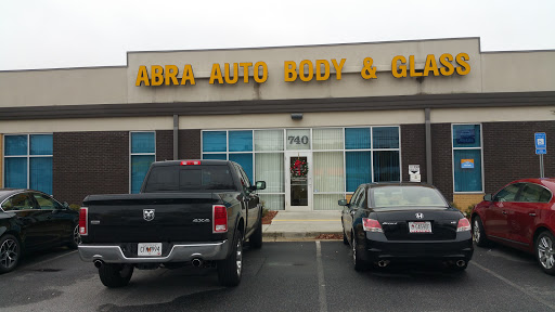 Auto Body Shop «ABRA Auto Body & Glass», reviews and photos, 740 Holcomb Bridge Rd, Roswell, GA 30076, USA