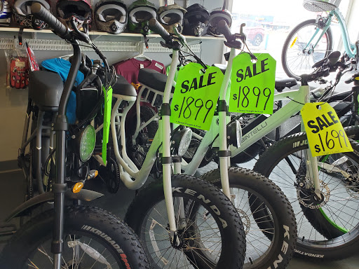 Motor Scooter Dealer «Ecofun Motorsports», reviews and photos, 531 Lake St S, Forest Lake, MN 55025, USA