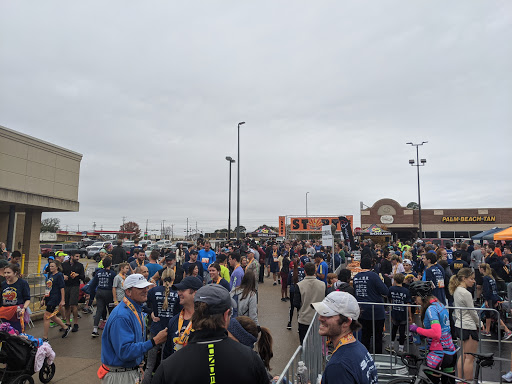 Clothing Store «RACQUET & JOG», reviews and photos, 5403 S Broadway Ave, Tyler, TX 75703, USA