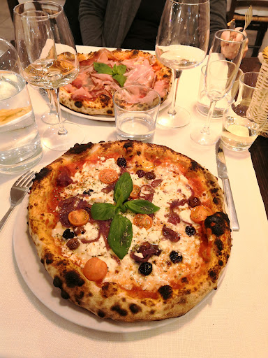 Ristorante - Pizzeria LOster Bif & Beef in Valtrighe, Provincia di Bergamo