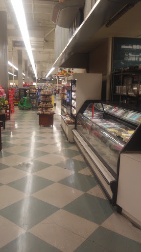 Grocery Store «Kroger», reviews and photos, 350 E Six Forks Rd, Raleigh, NC 27609, USA