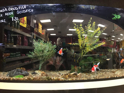 Pet Store «Petland», reviews and photos, 5470 Dixie Hwy, Fairfield, OH 45014, USA