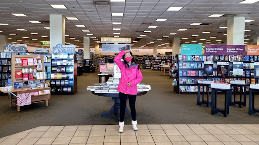 Book Store «Barnes & Noble bookstore», reviews and photos, 4005 N 10th St, McAllen, TX 78504, USA