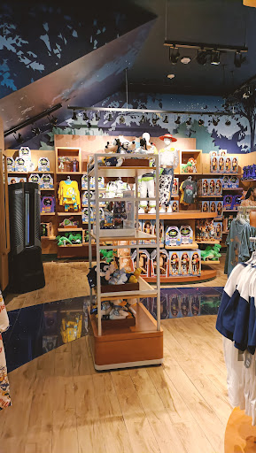 Toy Store «Disney Store», reviews and photos, 1540 Broadway, New York, NY 10036, USA