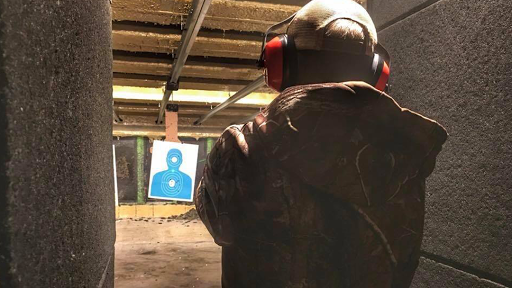 Deadwood Guns and Ammo, 200 Industry Dr, Carlisle, OH 45005, USA, 