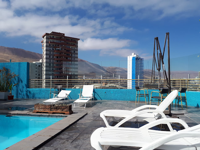 Teléfono de Sunfish Hotel