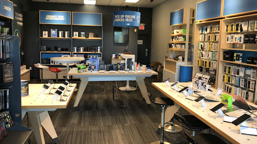 Cell Phone Store «AT&T», reviews and photos, 100 Main St N #2, Southbury, CT 06488, USA