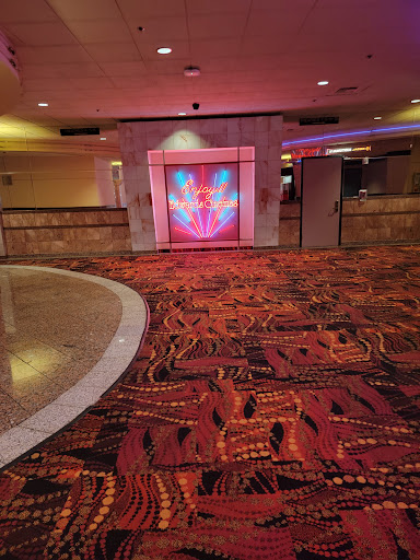 Movie Theater «Edwards Cerritos 10», reviews and photos, 12761 Towne Center Dr, Cerritos, CA 90703, USA