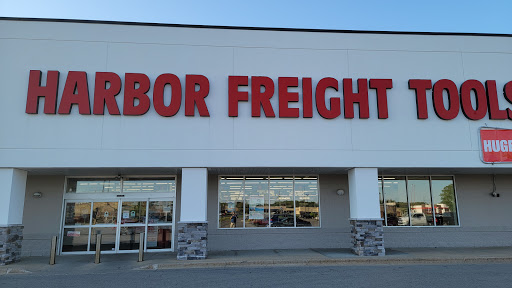 Hardware Store «Harbor Freight Tools», reviews and photos, 1700 E Sherman Blvd, Muskegon, MI 49444, USA