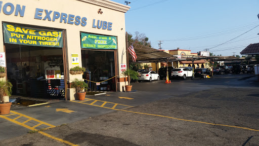 Mission Express Lube en San Gabriel