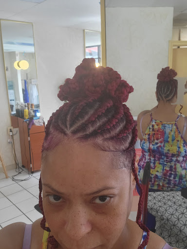 Beauty Salon «Heavenly hair & body salon I Hair Extension», reviews and photos, 810 Wood St #3, Pittsburgh, PA 15221, USA