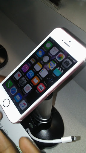 Discount Store «Roses», reviews and photos, 3250 W 65th St, Cleveland, OH 44102, USA