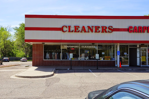Dry Cleaner «Southport Cleaners», reviews and photos, 3701 W Old Shakopee Rd # 100, Minneapolis, MN 55431, USA