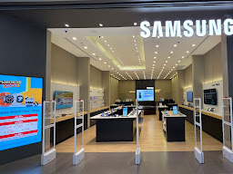 SAMSUNG EXPERIENCE STORE - COPPERWIRED - ROBINSON SARABURI 2FL.