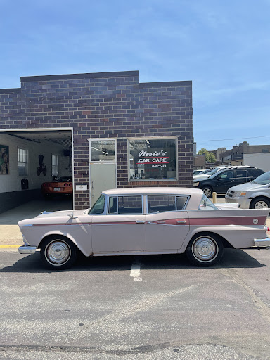 Neste's Car Care Center en Waseca