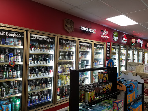 Liquor Store «Keg Liquors», reviews and photos, 617 E Lewis and Clark Pkwy, Clarksville, IN 47129, USA