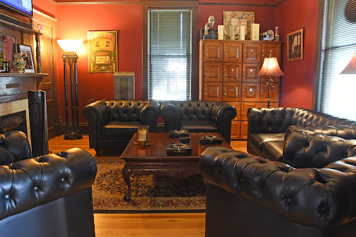 Cigar Shop «Battleground South Cigar Lounge», reviews and photos, 1020 S Garden St, Columbia, TN 38401, USA