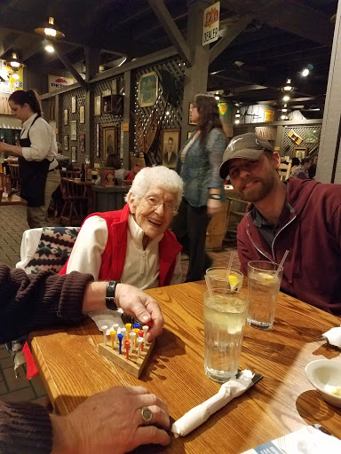 American Restaurant «Cracker Barrel Old Country Store», reviews and photos, 1162 Wayne Ave, Chambersburg, PA 17202, USA