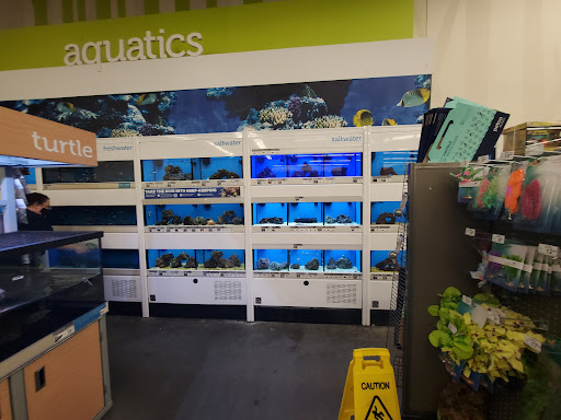 Pet Supply Store «Petco Animal Supplies», reviews and photos, 693 Middletown Warwick Rd, Middletown, DE 19709, USA